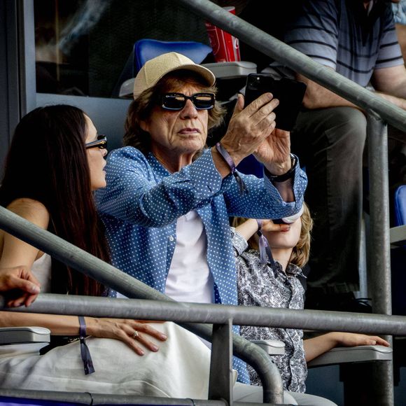 Mick Jagger, Melanie Hamrick et son fils Deveraux, Athlétisme au Stade de France dans le cadre des Jeux olympiques d'été 2024, Jour 15 à Paris, France, 10 août 2024.