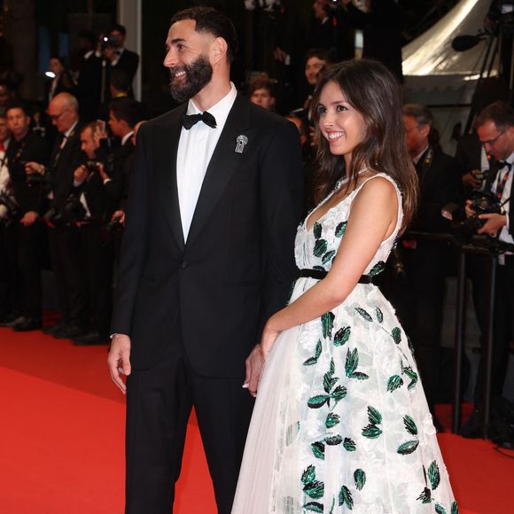 Un luxueux domaine avait été choisi dans le golfe d'Ajaccio, coup de coeur des mariés

Karim Benzema et Lyna Khoudri lors de la montée des marches du film « 13 jours 13 nuits » lors du 78ème Festival International du Film de Cannes. Le 23 mai 2025 
© Jacovides-Moreau / Bestimage