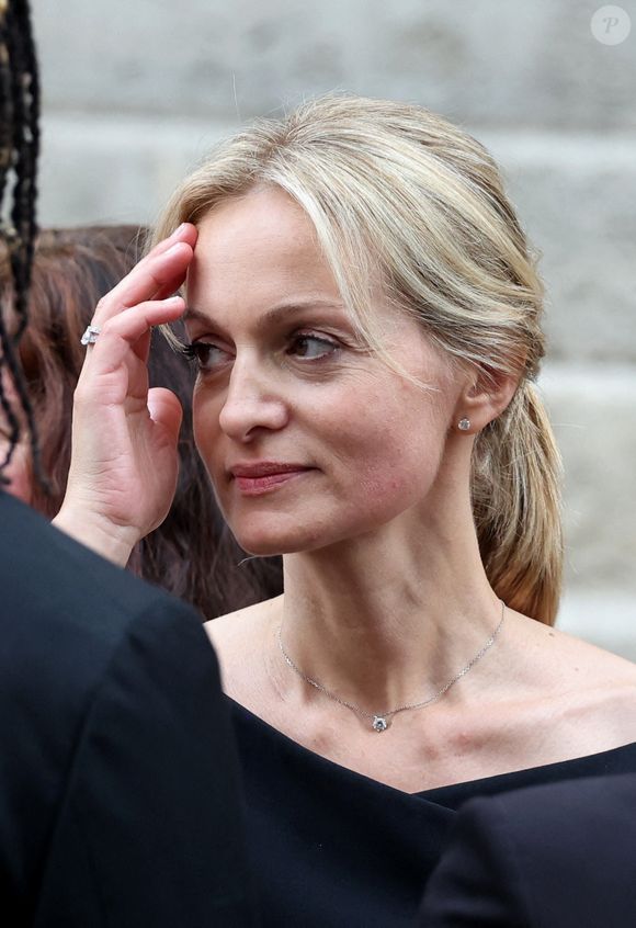 Audrey Crespo-Mara - Sorties des obsèques de Thierry Ardisson en l’église Saint-Roch de Paris, France, le 17 juillet 2025. 

© Clovis-Jacovides/Bestimage