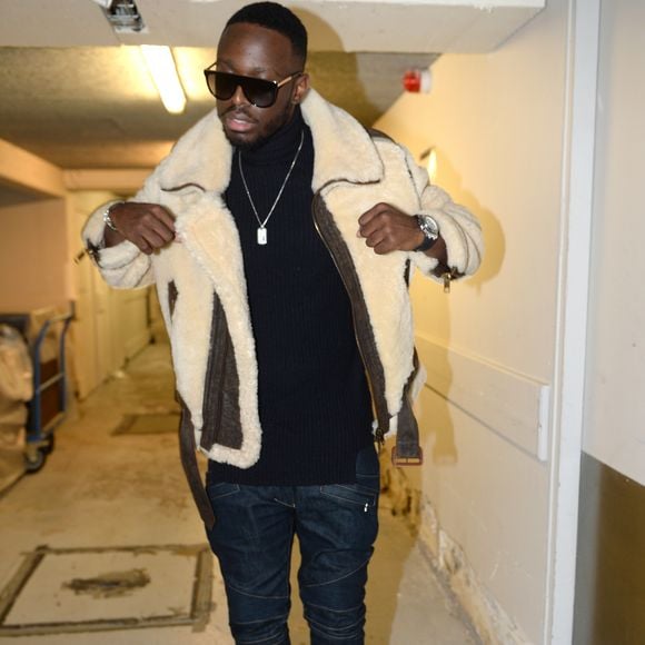 Il est avec elle depuis 12 ans.

Backstage de Dadju lors de la soirée "Fanta Halloween Show" à Paris, le 31 octobre 2018. © Veeren/Bestimage