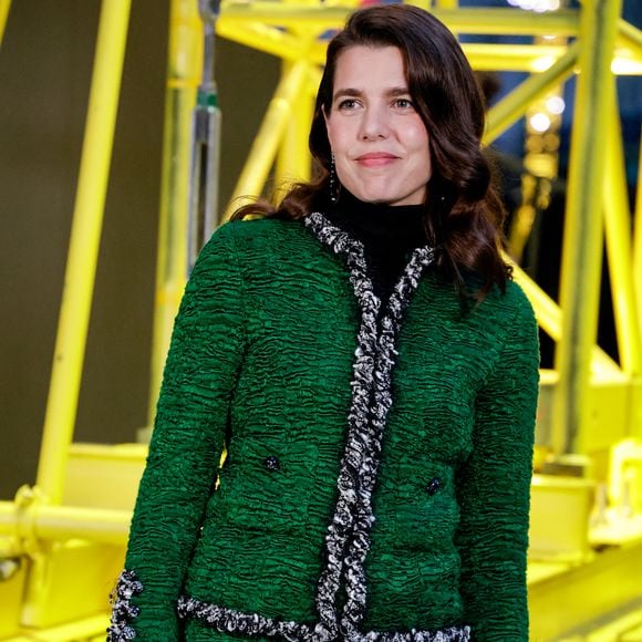 Charlotte Casiraghi au photocall du défilé Chanel Collection Femme Prêt-à-Porter Automne/Hiver 2026-2027 lors de la Fashion Week de Paris (PFW) au Grand Palais, à Paris, France, le 9 mars 2026. © Olivier Borde/Bestimage