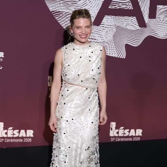 Mélanie Thierry au photocall du dîner de la 51ème cérémonie des César au Fouquet's à Paris, France, le 27 février 2026. © Denis Guignebourg/Bestimage