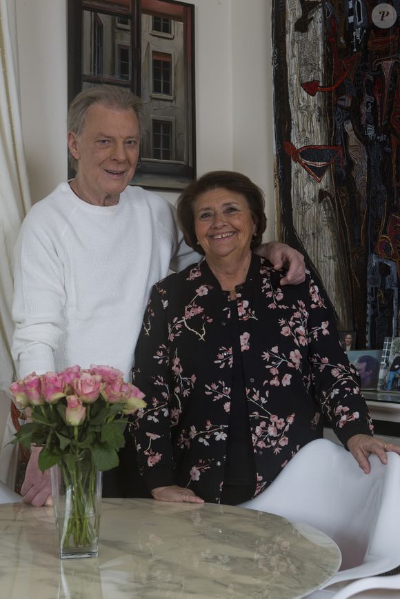 Herbert Léonard et sa femme Cléo chez eux à Barbizon en 2016
©JLPPA / Bestimage