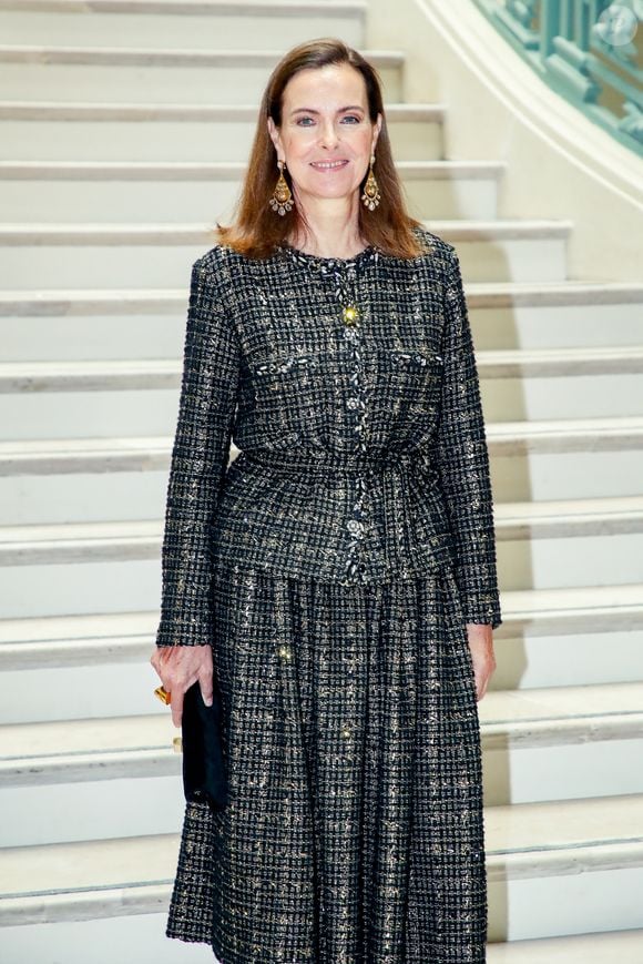 Carole Bouquet au photocall du défilé Chanel Collection Haute Couture Automne/Hiver 2025-2026 lors de la Fashion Week de Paris (PFW), au Grand Palais, à Paris, France, le 8 juillet 2025. © Bertrand Rindoff Petroff/Bestimage