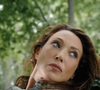 Un très bel hommage de Laura Smet à son papa
Laura Smet dans le clip "Appelle-moi Johnny", nouvelle chanson de Pascal Obispo en hommage à Johnny Hallyday sortie le 15 juin 2025, date d'anniversaire du Taulier et jour de la fête des Pères