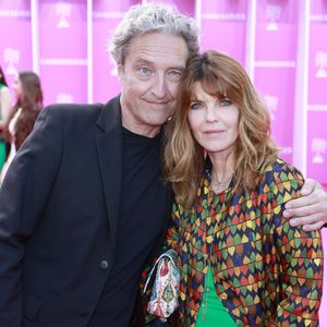 Malgré ce succès populaire incontestable, son actrice principale Gwendoline Hamon reste particulièrement lucide sur l'avenir de la fiction.

Benjamin Laroche, Gwendoline Hamon de la série Rien ne t'efface - La 8ème édition du festival CANNESERIES à Cannes, dimanche 27 avril 2025. © Christophe Aubert via Bestimage