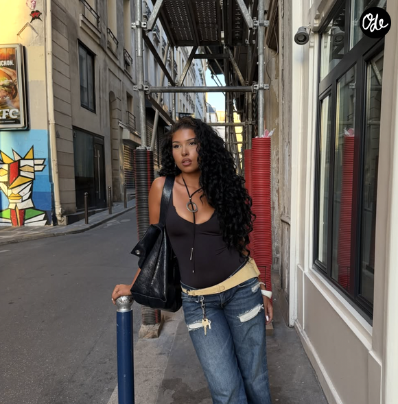 Luna Judor a un compte Instagram sur lequel elle poste des looks. 

Capture Instagram