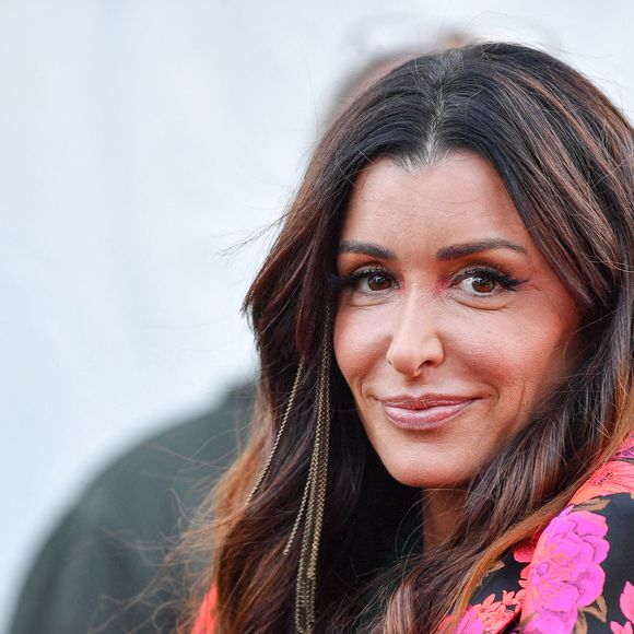 Jenifer s’est livrée sur un autre aspect plus personnel de sa vie. "Je suis très maniaque. C’est mon exutoire", a-t-elle avoué...

La chanteuse française Jenifer se produit en direct lors du festival Paris Paradis à La Villette à Paris, France, le 17 septembre 2022. Photo par Christophe Meng/ABACAPRESS.COM