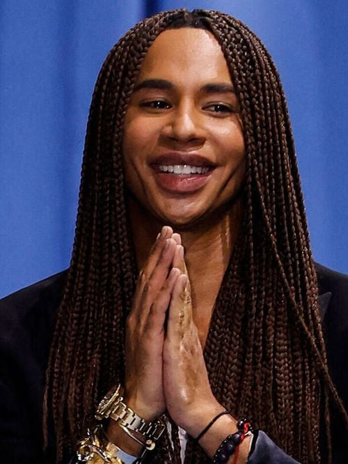 Après 15 ans à la tête de Balmain, Olivier Rousteing s’offre un nouveau terrain de jeu dans le luxe