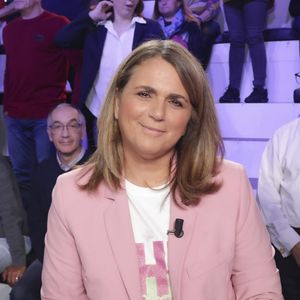La journaliste est absente de "Touche pas à mon poste"  et d'Europe 1 depuis de nombreuses semaines

Exclusif - Valérie Bénaïm sur le plateau de l’enregistrement de l’émission « Face à Hanouna » présentée par C.Hanouna et diffusée sur C8 le 13 octobre 2024, à Paris, France, le 10 octobre 2024. © Jack Tribeca / Bestimage