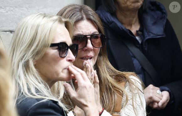 Estelle Lefébure, Veronika Loubry - Sorties des Obsèques de Constance de la Fontaine en l'église Notre-Dame-de-Grâce-de-Passy à Paris le 12 mai 2026. © Coadic Guirec - Julien Sarkissian / Bestimage