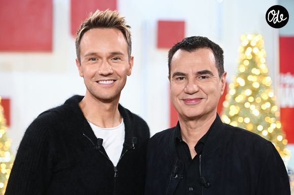 Exclusif - Cyril Féraud et Laurent Luyat - Enregistrement de l'émission "Vivement dimanche" au studio Rive Gauche, présentée par M. Drucker le 19 novembre 2025, avec une diffusion sur France 3 le 28/12/2025. © Guillaume Gaffiot / Bestimage