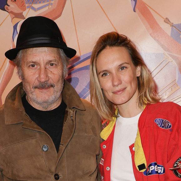 Ana Girardot et son père Hippolyte Girardot au photocall de la générale du spectacle "Tempo" du Cirque d'Hiver Bouglione à Paris, France, le 18 octobre 2025. © Coadic Guirec/Bestimage