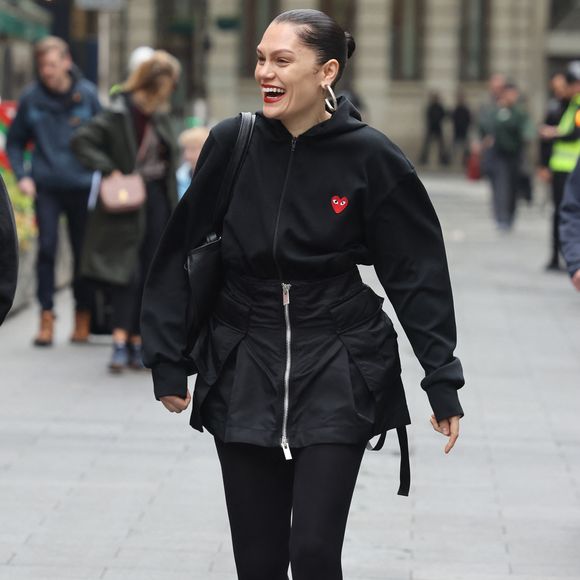 Jessie J arrive aux studios de Global Radio à Londres, le 24 Avril 2025. @GOFF INF / BESTIMAGE