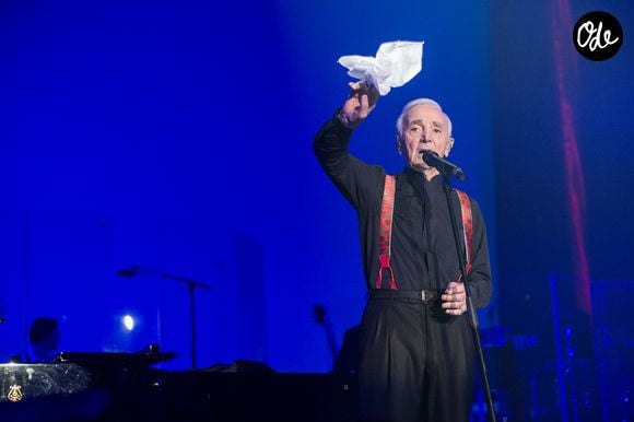 Charles Aznavour en concert à l'Accorhotels Arena (POPB Bercy) à Paris. Le 13 décembre 2017
© Cyril Moreau / Bestimage