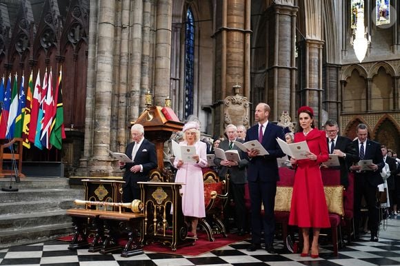 Le roi Charles III d'Angleterre et Camilla Parker Bowles, reine consort d'Angleterre, Le prince William, prince de Galles, et Catherine (Kate) Middleton, princesse de Galles, La princesse Anne, - La famille royale d'Angleterre célèbre le 76ème Commonwealth Day à l'abbaye de Westminster à Londres le 10 mars 2025. Julien Burton / Bestimage