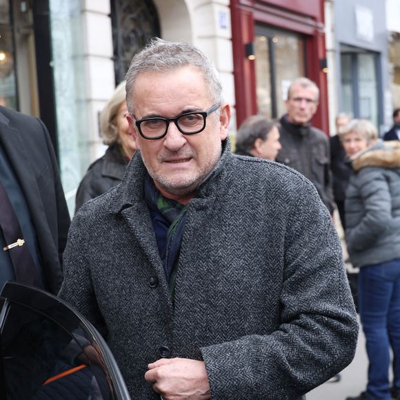 Exclusif - Christophe Dechavanne à la sortie des studios RTL à Neuilly-sur-Seine, France, le 30 janvier 2024.