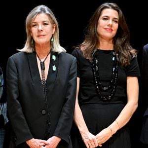 La princesse a fait une apparition remarquée au dîner annuel des Amis du Musée d’Art Moderne de Paris ce mardi 21 octobre.

La princesse Caroline de Hanovre et sa fille Charlotte Casiraghi ont assisté à la cérémonie de proclamation de l'édition 2025 des Prix de la Fondation Prince Pierre à l'opéra Garnier à Monaco, le 14 octobre 2025. © Bruno Bebert / Bestimage