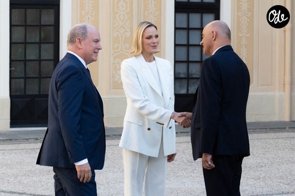 Le prince Albert II de Monaco et la princesse Charlène de Monaco ont accueilli au Palais princier les ambassadeurs et représentants permanents des 46 États membres de l'organisation du Conseil de l'Europe, Monaco le 2 septembre 2026. © Olivier Huitel/Pool Monaco/Bestimage