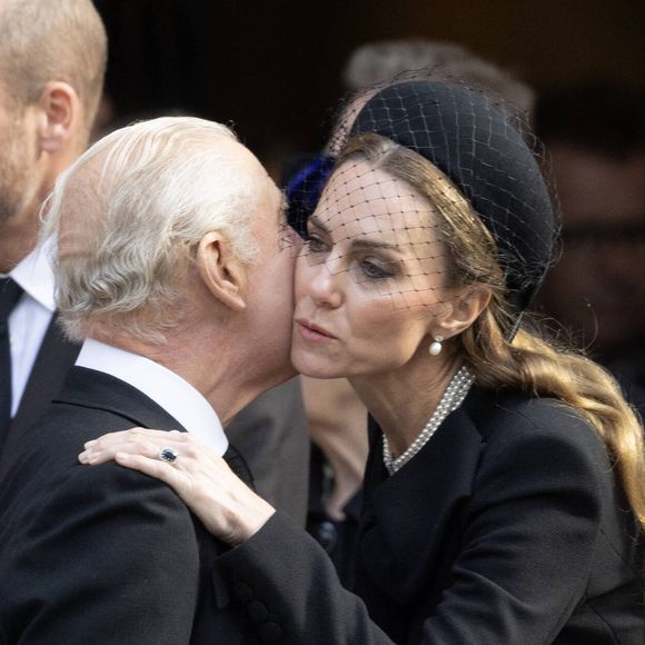 La famille royale durant les obsèques de la duchesse de Kent dans la cathédrale de Westminster à Londres le 16 septembre 2025. © Dana Press / Bestimage