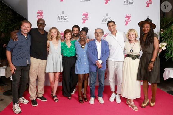 Archives - Jérome ANTHONY, Lilian THURAM, Amélie ETASSE, Nathalie RENOUX, Dominique TENZA, Claudia MONGUMU, Gérard HERNANDEZ, Ryad BAXX, Fanny COTTENCON et Kareen GUIOCK THURAM - Soirée Summer Party de Télé 7 Jours au Restaurant Monsieur Bleu, à Paris. Le 12 Juin 2023.
© Christophe Aubert via Bestimage