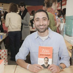 Jimmy Mohamed au Festival du Livre de Paris 2023 au Grand Palais Éphémère le 23 avril 2023.

© Jack Tribeca / Bestimage