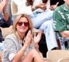 Sarah Poniatowski a dévoilé la recette star de son nouveau menu : les petits légumes farcis servis dans un plat en terre cuite.

Sarah Poniatowski (Lavoine) avec son compagnon Roschdy Zem et son fils Roman dans les tribunes lors des Internationaux de France de Tennis de Roland Garros 2025. Paris, le 1er Juin 2025. © Dominique Jacovides/Bestimage