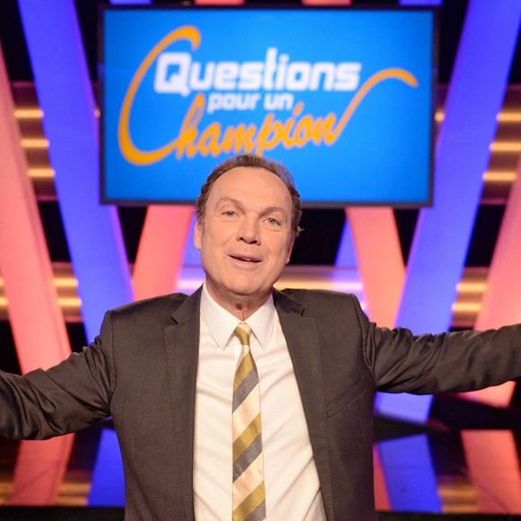 LJulien Lepers sur le plateau de Questions Pour Un Champion en 2015. Photo by Pascal Baril/ABACAPRESS.COM