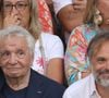 pour assister à une inauguration très chère à son cœur : celle du Trophée Fernand Sardou. Un tournoi de pétanque organisé en hommage à son illustre père, fan de la discipline.


Michel Sardou, Romain Sardou - Michel Sardou rend hommage à son père en famille lors du premier trophée de pétanque "Fernand Sardou" à Bormes-les-Mimosas le 29 mai 2026. Le célèbre chanteur est venu en famille avec sa femme, son fils Romain avec son fils de deux ans et demi et de sa compagne enceinte de son deuxième enfant.

© Franz Chavaroche/Bestimage