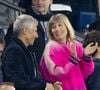 Nagui en a profité pour déclarer une nouvelle fois sa flamme à son épouse.

Nagui et Melanie Page dans les tribunes du match de football de qualification pour la coupe du monde 2026 opposant la France à Azerbaïdjan (3-0) au Parc des Princes à Paris, France, le 10 octobre 2025. © Cyril Moreau/Bestimage