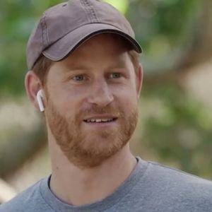 Le prince Harry, duc de Sussex a joué dans un court métrage comique pour promouvoir son nouveau projet d'éco-voyage dévoilé lundi 9 mai 2022, dans lequel il joue son propre rôle pour promouvoir la Nouvelle-Zélande. (JLPPA / Bestimage).