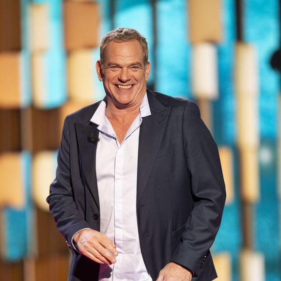 Exclusif - Garou lors de l'enregistrement de l'émission "La Boîte à secrets", présentée par F.Bollaert et diffusée le 26 septembre 2025 sur France 3, dans les studios du Lendit à Saint-Denis, Seine Saint-Denis, France, le 8 septembre 2025. © Pierre Perusseau/Bestimage
