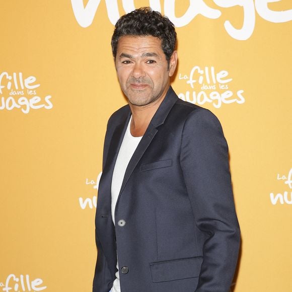 Mais Jamel Debbouze n'a pas accepté les aides destinées aux handicapés.

Jamel Debbouze - Première du film "La fille dans Les nuages" au cinema UGC Bercy à Paris le 2 juillet 2026. © Coadic Guirec/Bestimage