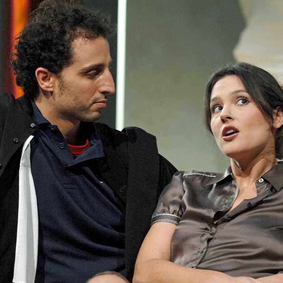 Virginie Ledoyen et Arié Elmaleh jouent dans la pièce de Fabrice-Roger Lacan 'Irresistible' mise en scène par Isabelle Naty au Théâtre Hebertot, à Paris, France, le 26 janvier 2007. Photo Christophe Guibbaud/Abaca
