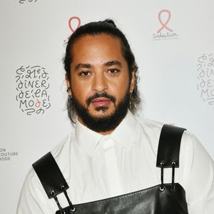 Slimane - Photocall du « Dîner de la Mode » au bénéfice du Sidaction, au Palais de Tokyo, dans le cadre de la Fashion Week de Paris. Le 25 Janvier 2024. © Rachid Bellak / Bestimage