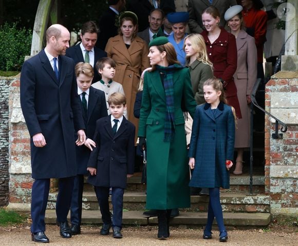 Princess Beatrice, Edoardo Mapelli Mozzi, Sophie Rhys-Jones, duchesse d'Edimbourg, le prince Edward, duc d'Edimbourg, Savannah Phillips, Catherine (Kate) Middleton, princesse de Galles, Prince Louis, Princesse Charlotte, Prince George, Le prince William, prince de Galles, Tim Laurence, Peter Phillips - La famille royale britannique se rend à la messe de Noël à Sandringham le 25 décembre 2024.