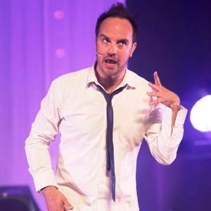 L'humoriste Jarry sur scene avec son spectacle "Atypique", lors du festival Performance d'Acteur a Cannes (06) le 18 avril 2017  - Photo by Syspeo.c/ANDBZ/ABACAPRESS.COM