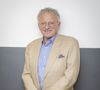 Certains même supputent que sa décision serait intéressée par une éventuelle place au sein du groupe TF1

Exclusif - nelson Monfort, en marge de sa venue sur le plateau de l’enregistrement de l’émission « Face à Hanouna » présentée par C.Hanouna et diffusée sur C8 le 2 Novembre 2024, à Paris, France, le 31 octobre 2024. © Jack Tribeca / Bestimage