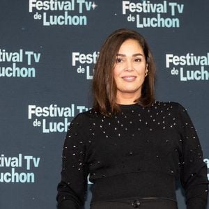 L'actrice française Lola Dewaere de la fiction télévisée Astrid et Raphaëlle pose lors d'un photocall au Festival TV de Luchon à Bagnere de Luchon, dans le sud-ouest de la France, le 11 février 2022. Photo de Daniel Derajinski / ABACAPRESS.COM