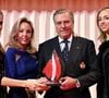 La famille Bourbon des Deux-Siciles possède une grande villa en Sardaigne, sur la côte d’émeraude.

Le prince Charles de Bourbon des Deux Siciles honoré pour sa 9e victoire au Smeralda 888 International Championship, et sa famille durant la cérémonie d'intronisation des nouveaux membres du Yacht Club de Monaco ainsi que la remise des YCM Awards-Trophée Credit Suisse, présidé par le prince Albert II de Monaco. © Bruno Bebert/Bestimage