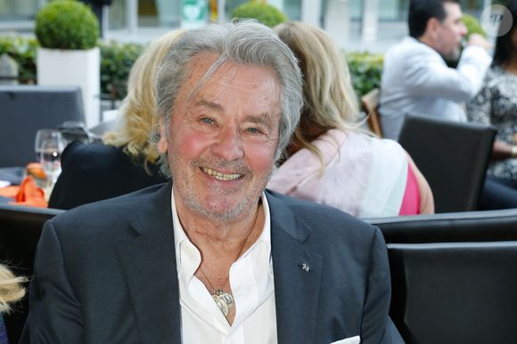 Alain Delon à la soirée "La nuit des Médias" lors du festival équestre de Aachen. Le 15 juillet 2014. Action Press / Bestimage