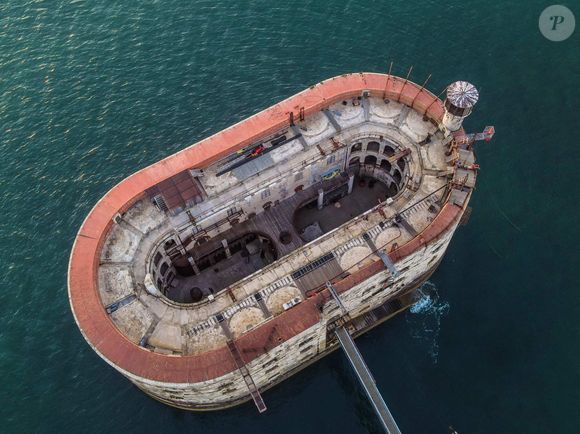 Adventure Line Productions a annoncé la mort de Jean-Pierre Mitrecey

Le Fort Boyard : vue aérienne sur le fort et lever de soleil - Photo by Leoty X/ANDBZ/ABACAPRESS.COM