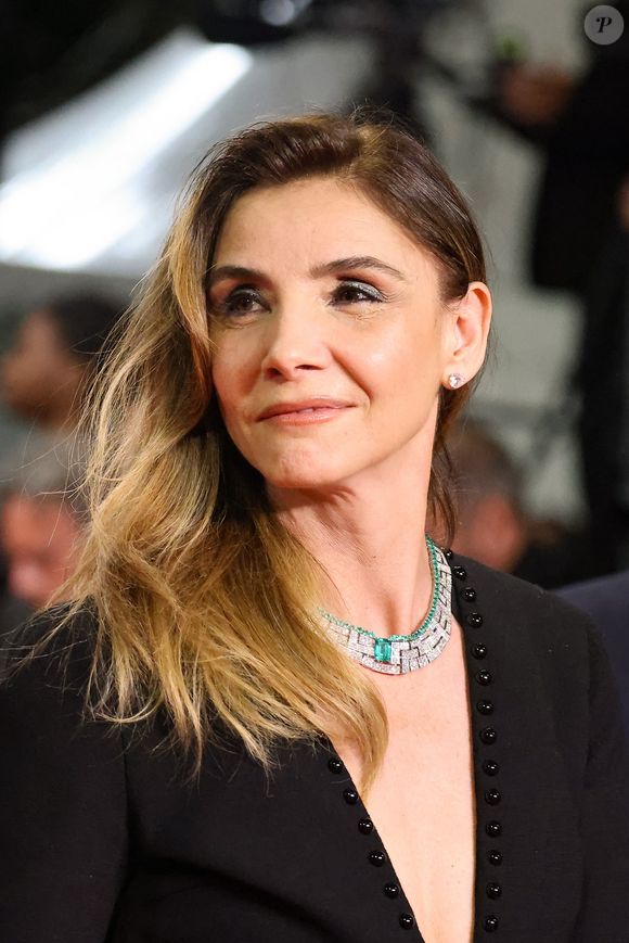 Clotilde Courau - Montée des marches du film « Alpha » lors du 78ème Festival International du Film de Cannes, au Palais des Festivals à Cannes. Le 19 mai 2025
© Jacovides-Moreau / Bestimage