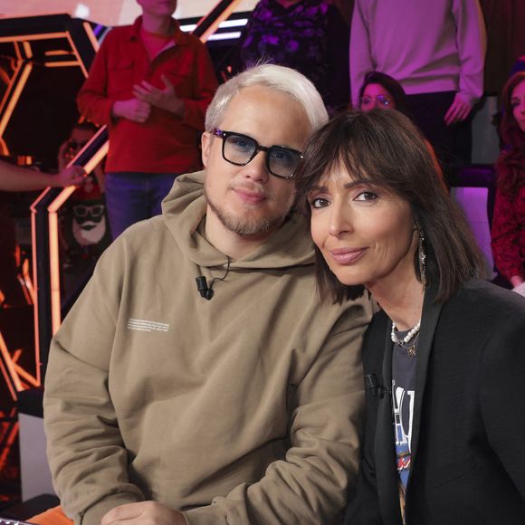 Exclusif - Guillaume Genton, Géraldine Maillet sur le plateau de l'émission "Touche pas à mon poste" (TPMP) diffusée en direct sur C8 le 19 décembre 2024 

© Jack Tribeca / Bestimage