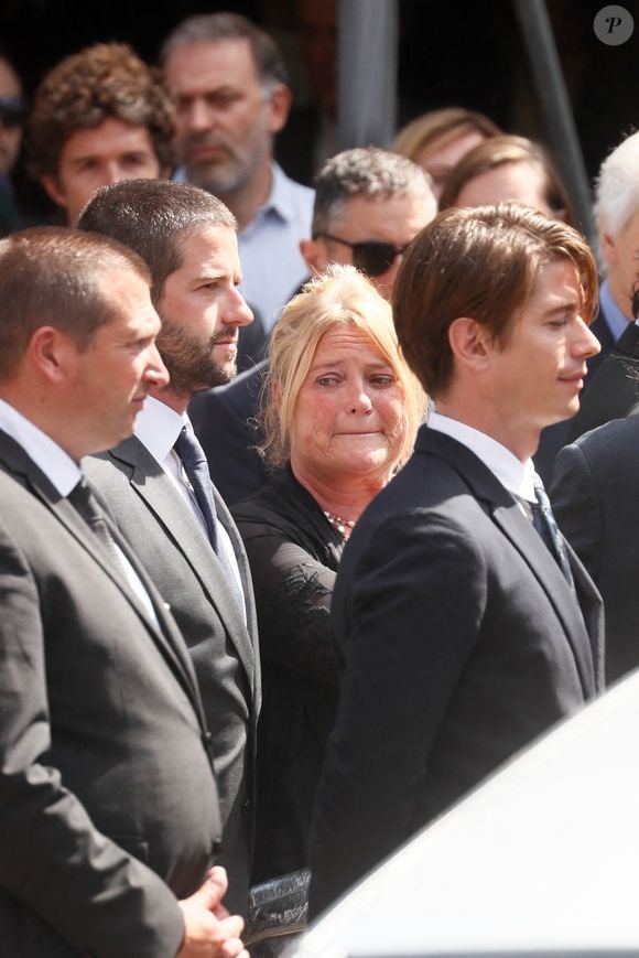 Marina Carrère d'Encausse (Fille de la défunte), la famille et les proches - Sorties des obsèques de l'académicienne Hélène Carrère d'Encausse en l'église Saint-Germain-des-Près à Paris. Le 11 août 2023