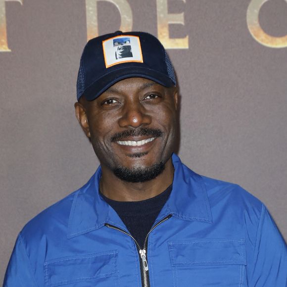 Journaliste historique de TF1, réalisateur et même écrivain, Harry Roselmack mène une carrière hors norme. Mais derrière ce grand professionnel se cache avant tout un homme profondément tourné vers sa famille.

Avant-première du film "Avatar : de Feu et de Cendres" à la Seine Musicale de Boulogne-Billancourt.

© Marc Ausset-Lacroix/Bestimage