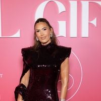 Combien coûte une prestation dans le salon de coiffure parisien de Vitaa où elle se rend avec ses enfants ?