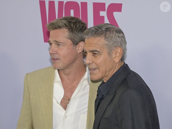 Brad Pitt and George Clooney - Première de Wolfs au cinéma TCL Chinese à Los Angeles le 18 septembre 2024.
Crédit : Photo Press Service / BESTIMAGE
