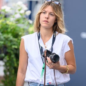 Elle fête ses 27 ans aujourd'hui !

Yasmine Lavoine assiste au Jumping Eiffel de Paris 2022 le 26 juin 2022 à Paris, France. Photo par Laurent Zabulon/ABACAPRESS.COM