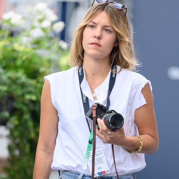Elle fête ses 27 ans aujourd'hui !

Yasmine Lavoine assiste au Jumping Eiffel de Paris 2022 le 26 juin 2022 à Paris, France. Photo par Laurent Zabulon/ABACAPRESS.COM